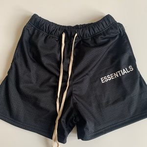 Essential athletic shorts
